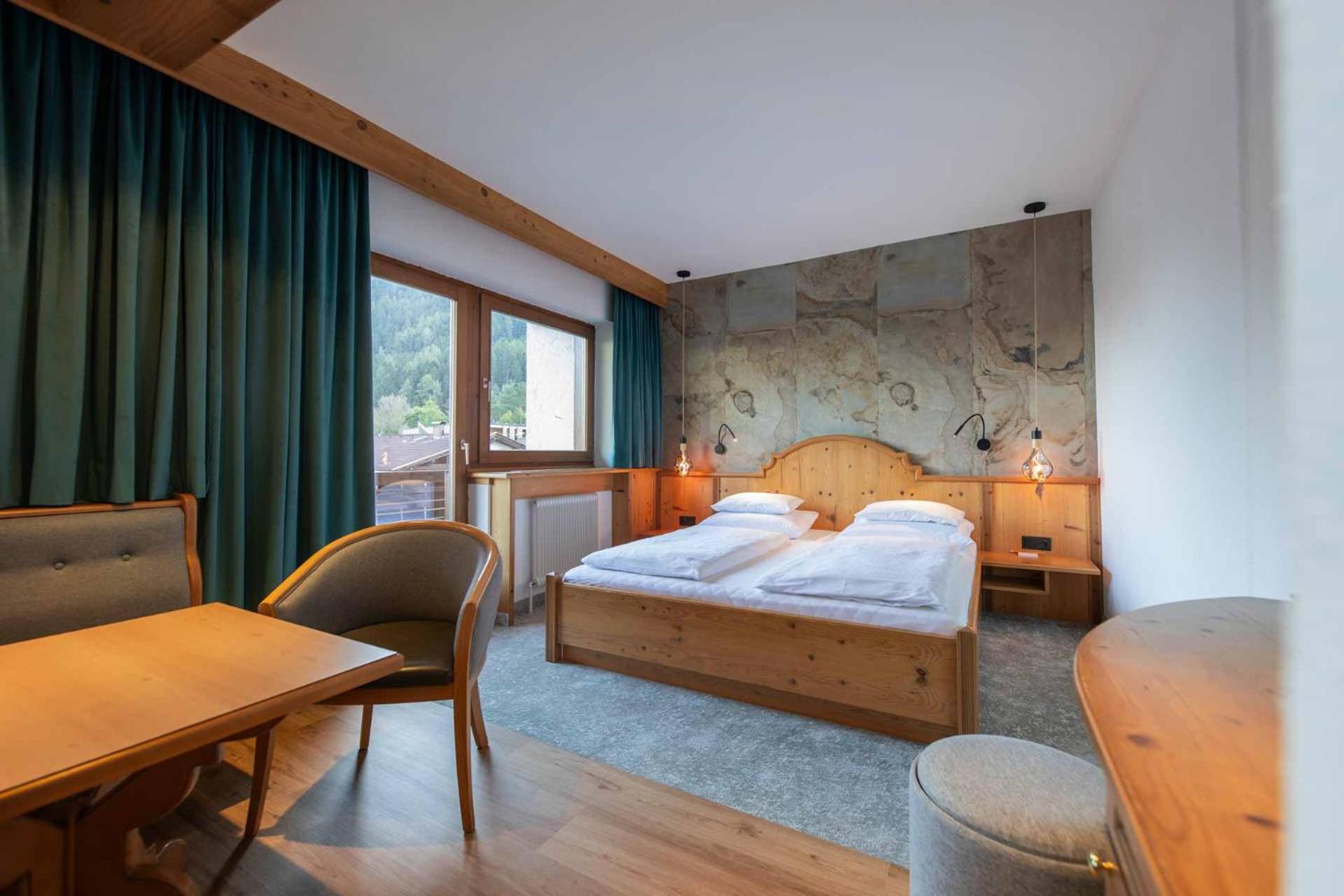 Familien- & Vitalhotel Auenhof Fulpmes Bagian luar foto
