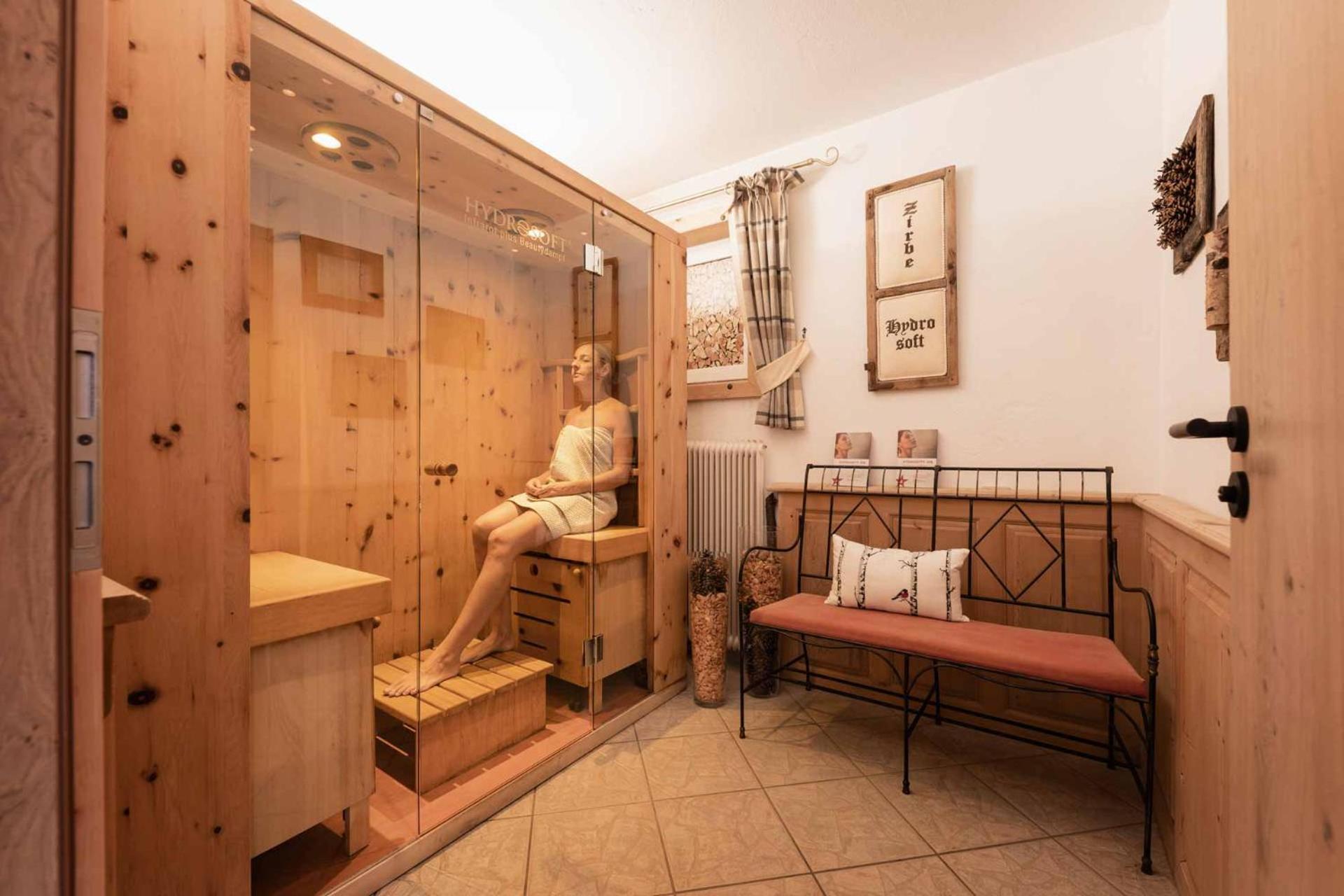 Familien- & Vitalhotel Auenhof Fulpmes Bagian luar foto