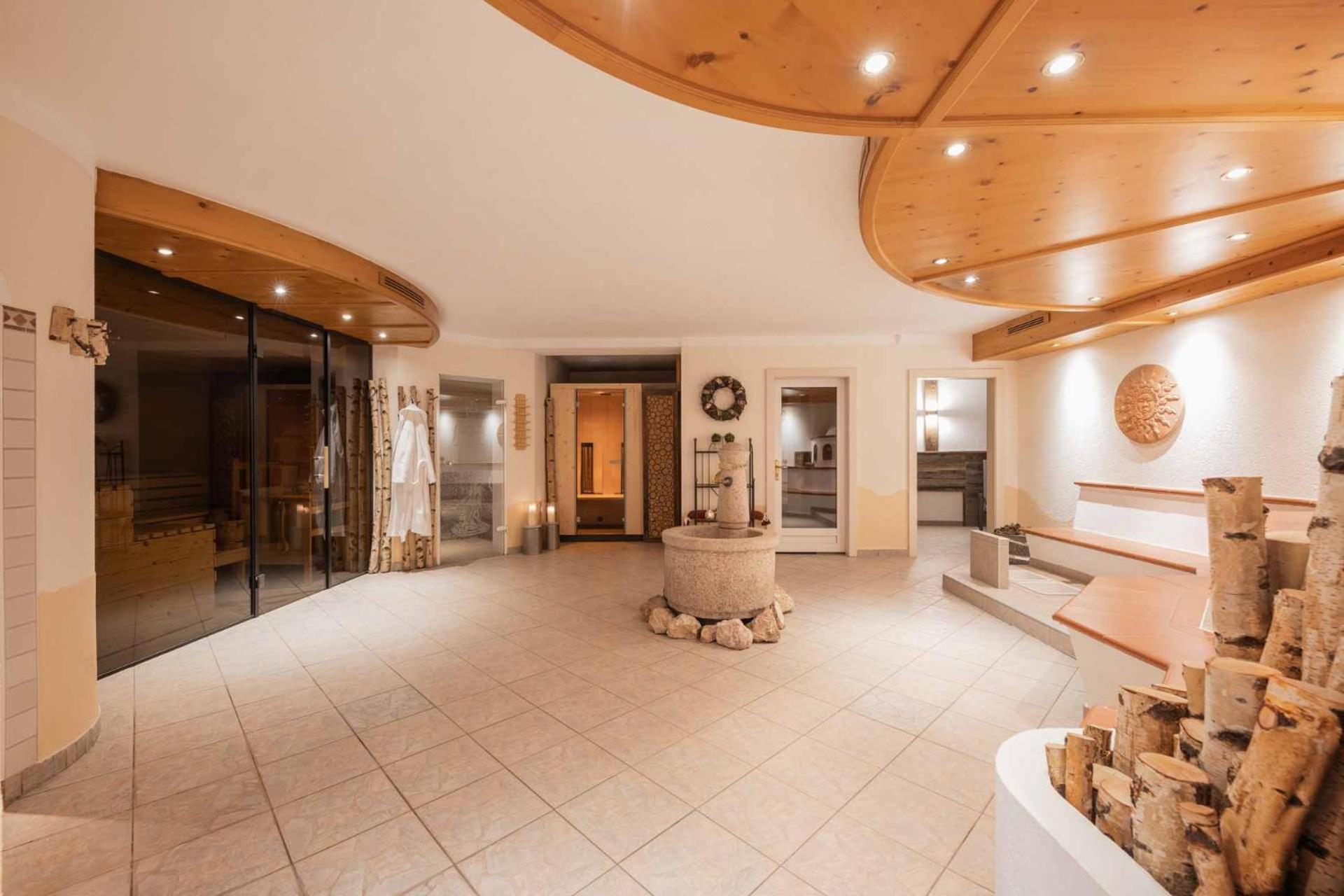 Familien- & Vitalhotel Auenhof Fulpmes Bagian luar foto